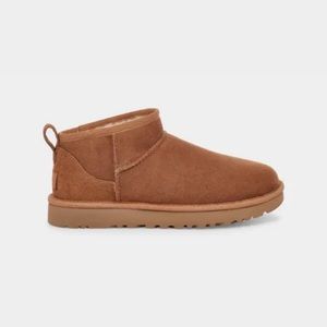 UGG Classic Ultra Mini Boot - Women’s US 7